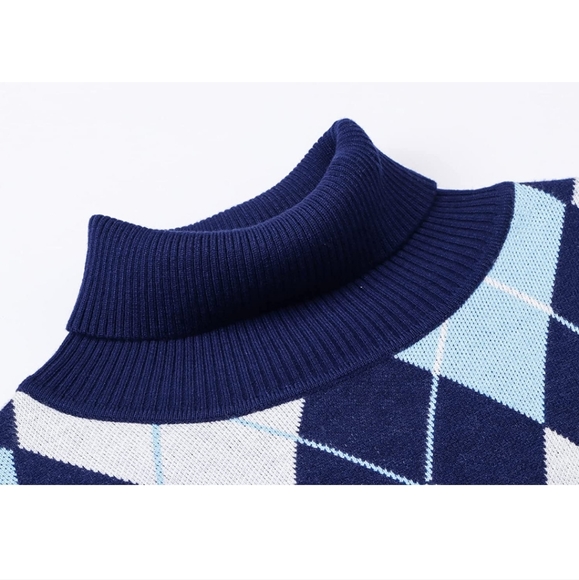 Slim Fit Knitted Pullover Sweater - Picture 3 of 4